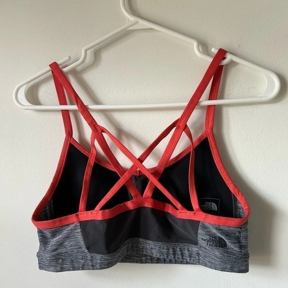 The North  Face Movement Strappy Bra - Picture 2 of 4